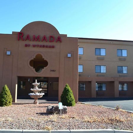 Hotel Ramada By Wyndham Santa Fe Exterior foto